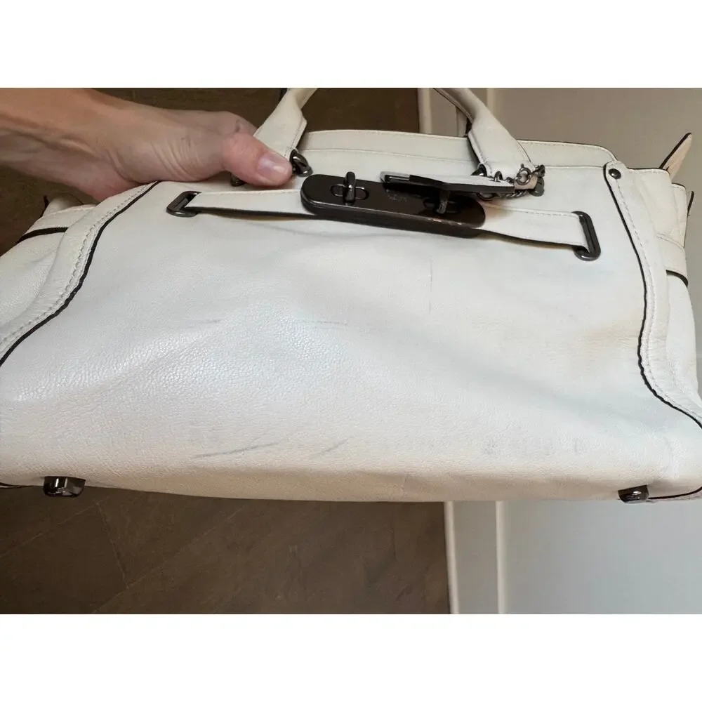 Coach Swagger 27 White Glove-Tanned Leather Top Handle Satchel Bag
